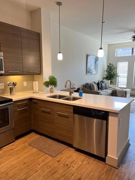 Lovely 1 Bedroom Apt Midtown Htx Χιούστον Εξωτερικό φωτογραφία